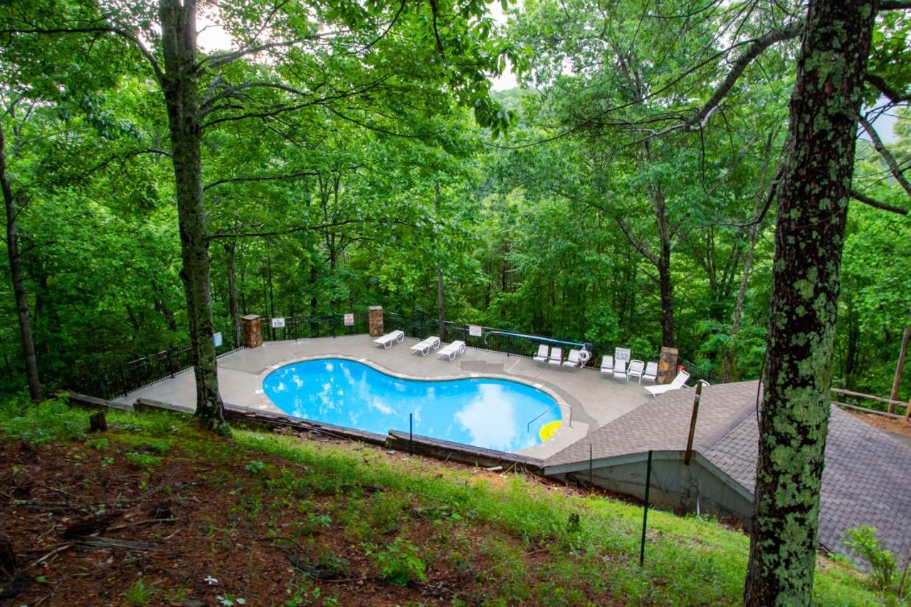 Little Cub Cottage - Mtn Views & Community Pools Gatlinburg Εξωτερικό φωτογραφία